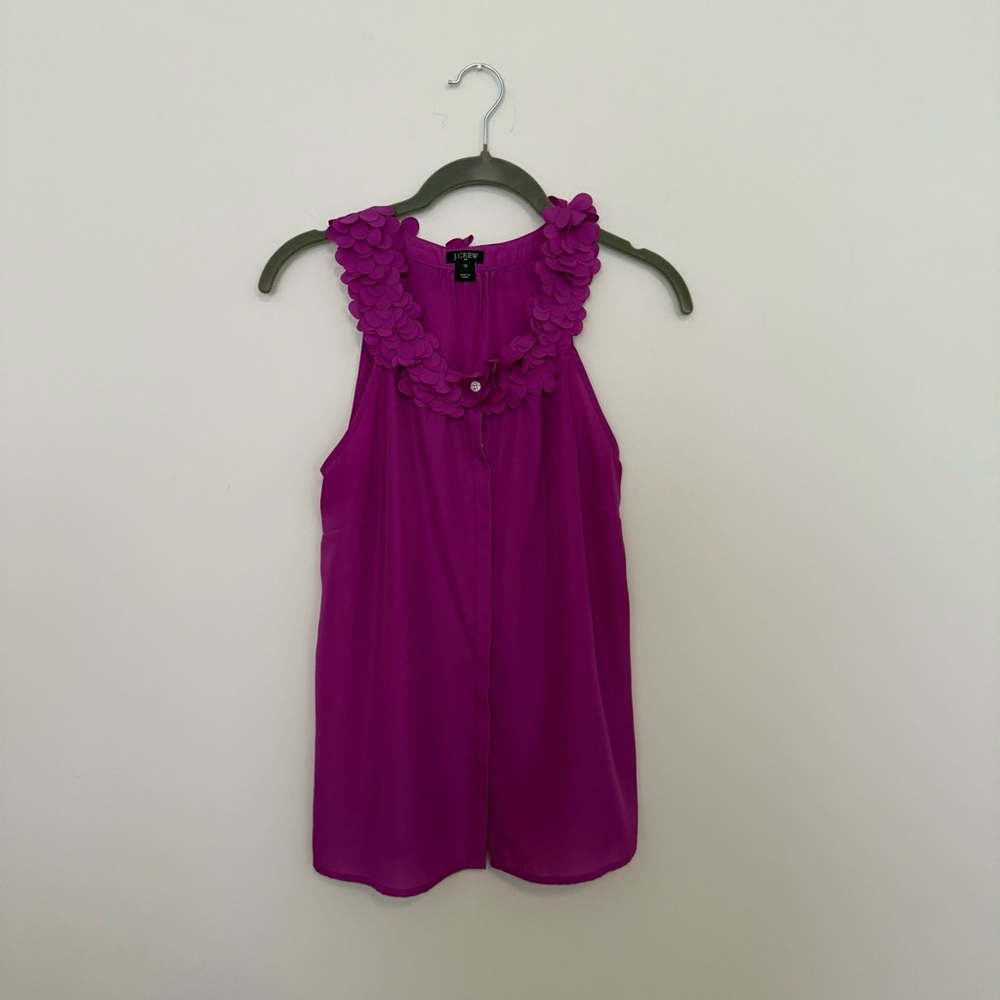 J. Crew Purple Fuchsia Blouse with Ruffle Neck Detail. Sleeveless. Buttons. XS